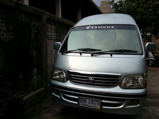 ขายรถตู้มือเดียวป้ายแดง ภายในแต่งvip
