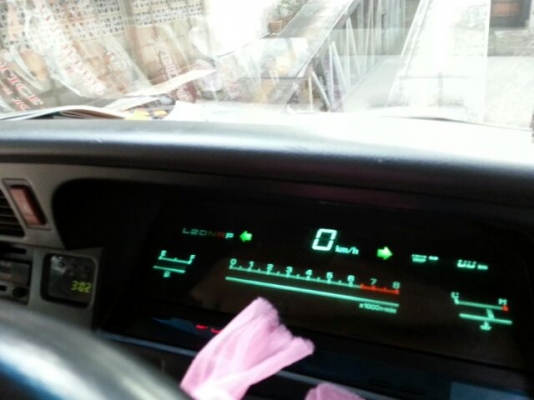 ขายรถตู้มือเดียวป้ายแดง ภายในแต่งvip