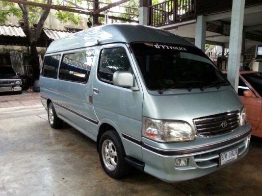 ขายรถตู้มือเดียวป้ายแดง ภายในแต่งvip