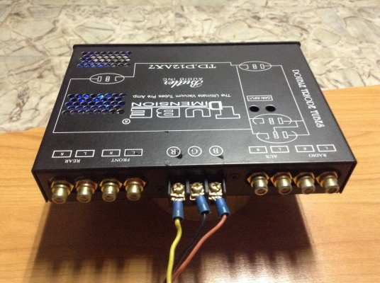 ขายปรีแอมป์หลอดยี่ห้อTUBE DIMENSION ไม่เคยเปิดฝา