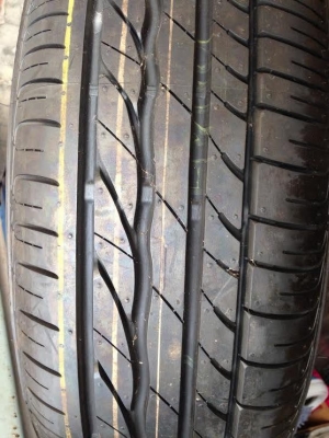 ยางอะไหล่ 195 65 15 สภาพไม่เคยลงพื้นเลยสักครั้ง