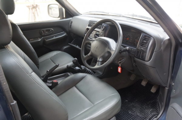 MITSUBISHI STRADA 4WD ปี 1997 รถสวย พวงมาลัยพาวเวอร์ กระจกไฟฟ้า ล้อ MAX เกียร์โฟร์ใช้งานปกติ เครื่องเดิมๆแน่นๆ ช่วงล่างดี แอร์เย็นๆ ภายในสภาพสวย สีสวย รถพร้อมใช้งาน จัดไฟแนนได้