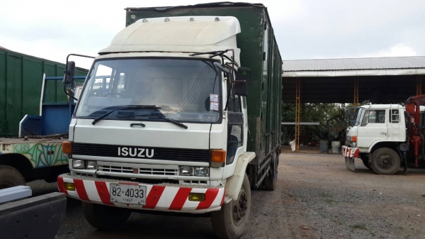ขายด่วน ISUZU เครื่อง 6HE1 พาวเวอร์ จิฟฟี่ ขายด่วน ISUZU เครื่อง 6HE1 พาวเวอร์ จิฟฟี่