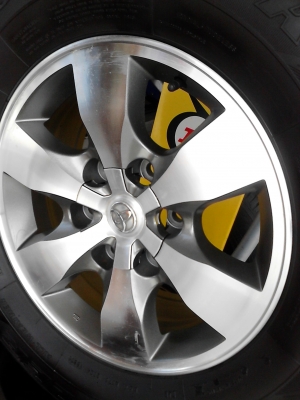 แม๊ก ขอบ 16 ขนาด 6 รู ( 16 X7JJ ) พร้อมยาง 245/70R16 GOODYEAR EAGLE ชุด 4 ล้อ TEL.081-427-3941