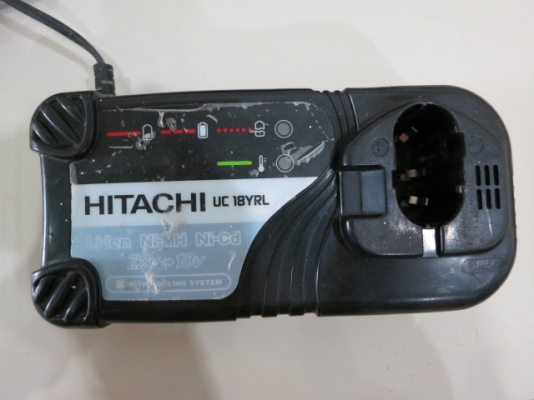 จิ๊กซอว์ไร้สาย (Jig Saw) Hitachi รุ่น CJ18DL 18 Volts แบต2ก้อน ที่ชาร์ท