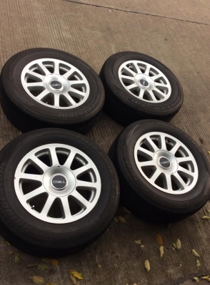 ล้อฟอจูนเนอ TRD ขอบ18 พร้อมยาง 265-60-18 ปี12 สวยๆครับ