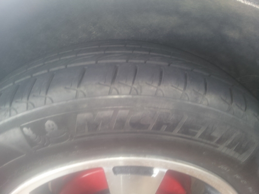 ขายรถตู้นิสัน  รถใช้ดี แต่งVIP ยางใหม่ เครื่องดี