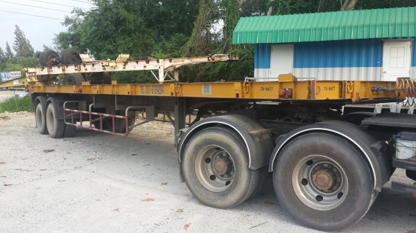 ขายหางพื้นมีตู้กลางหาง3ปี ขายหางพื้นมีตู้กลางหาง3ปี