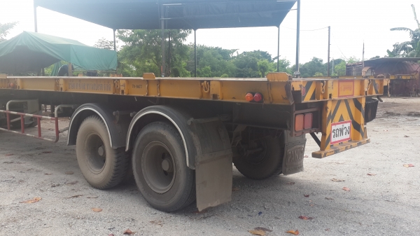 ขายหางพื้นมีตู้กลางหาง3ปี ขายหางพื้นมีตู้กลางหาง3ปี