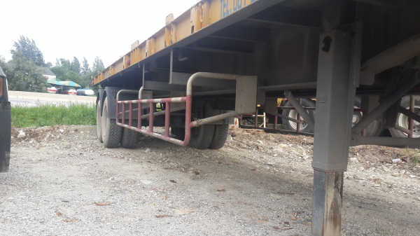 ขายหางพื้นมีตู้กลางหาง3ปี ขายหางพื้นมีตู้กลางหาง3ปี