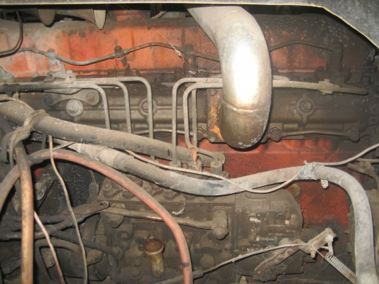 รถตีดิน เครื่อ่งอีชูชุ 270 แรง ปั้มไดกิ้น NO.22 ปั้มคอUCHIDA  ราคา  450,000  บาท