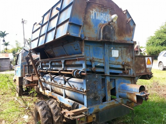 ขายรถนวดข้าวเกษตรพัฒนา 7ฟุต เครื่อง6สูบHINO เครื่องดี แคชซีใหญ่ ตู้นวดดีใช้งานได้เลย ราคา140,000 สภาพพร้อมใช้งาน สนใจโทร 090-8588220คุณนะ ID:narong498 หรือ www.truck.in.th/498