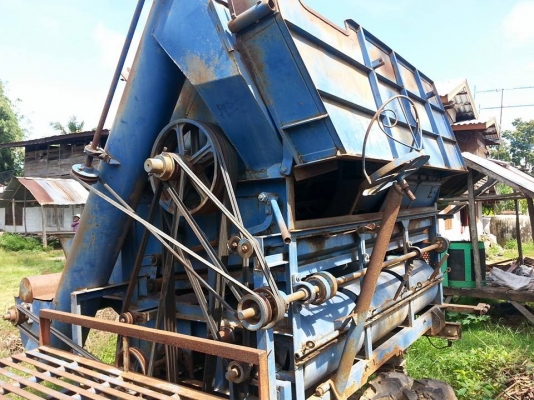 ขายรถนวดข้าวเกษตรพัฒนา 7ฟุต เครื่อง6สูบHINO เครื่องดี แคชซีใหญ่ ตู้นวดดีใช้งานได้เลย ราคา140,000 สภาพพร้อมใช้งาน สนใจโทร 090-8588220คุณนะ ID:narong498 หรือ www.truck.in.th/498