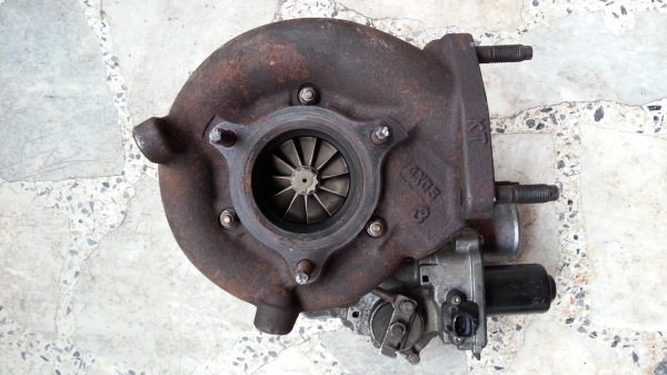 ขายเทอร์โบเดิม vigo 3.0 สภาพสวย 6,500 ( ต้องเปลี่ยนใบหน้า