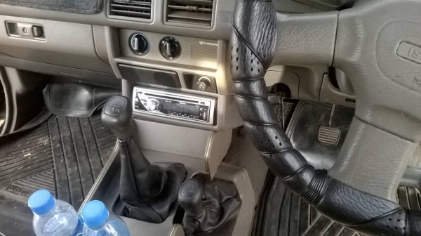 อีซูซู ไทยรุ่ง 4x4 พร้อมใช้ อีซูซู ไทยรุ่ง 4x4 พร้อมใช้