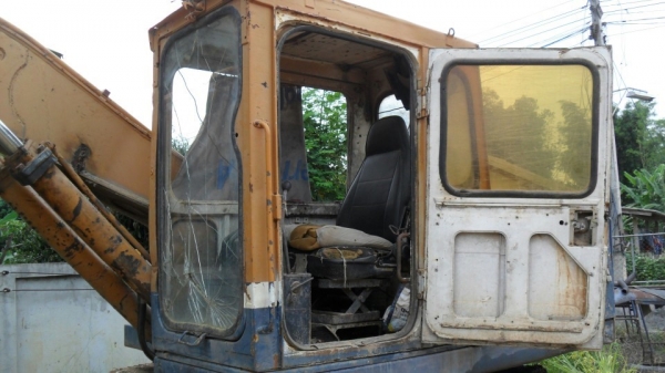 ขายด่วน Komatsu 12 HD