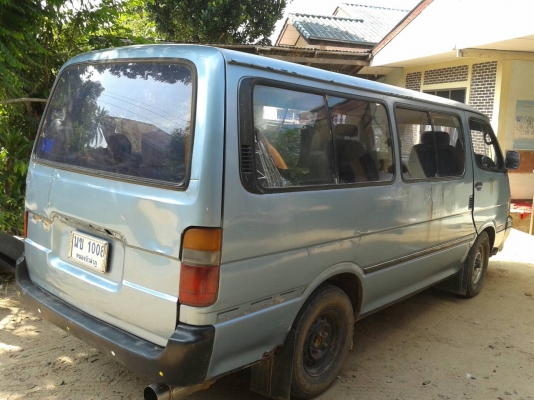 ขายรถตู้ โตโยต้าปี33 สภาพพร้อมใช้งาน พร้อมเบาะ เครื่องดีทะเบียนเต็ม เอกสารพร้อมโอน เครื่อง2.8