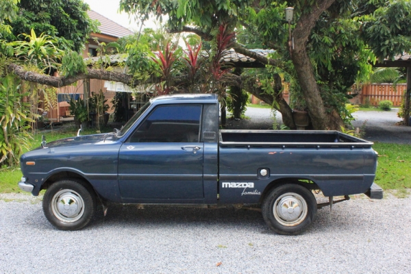ขายMazda1000 midnight blue เครื่องดี มีแอร์ ทะเบียนพร้อมโอน