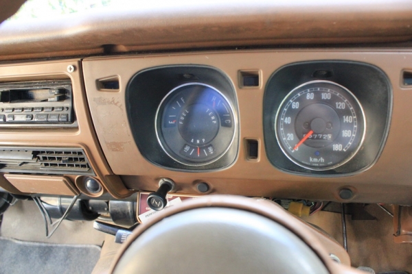 ขายMazda1000 midnight blue เครื่องดี มีแอร์ ทะเบียนพร้อมโอน