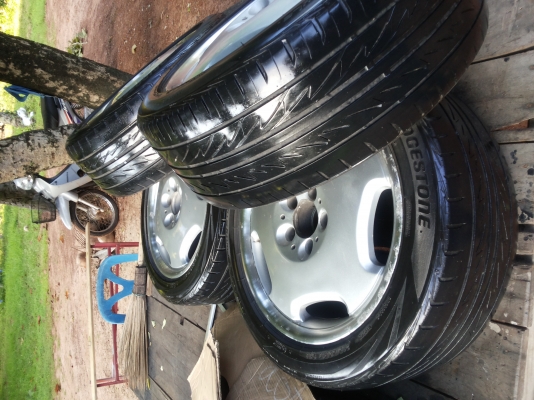 แม๊ก 17 พร้อมยางปี 2012 แม๊ก 17 พร้อมยางปี 2012