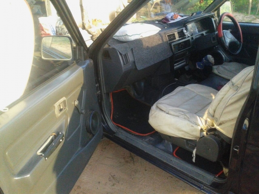 ขายนิสสัน บิกเอ็มตอนเดียวสวยๆๆคับ