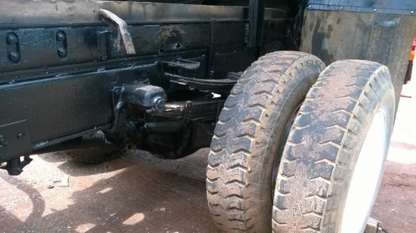 ขาย 6 ล้อหัวยาวดั้ม สภาพพร้อมใช้งาน คัสซีสวยตลอดเส้น เครื่อง HO6C 180 แรงม้า เกียร์ HO เฟืองท้าย FUSO พวงมาลัยพาวเวอร์ ยางเต็ม ทะเบียนเต็มพร้อมโอน ราคาต่อรองได้ครับ