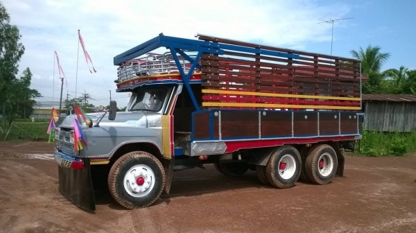 ขาย 10 ล้อหัวยาว 2 เพลาช่วงล่างใหญ่ HINO มีระบบ DL เครื่อง 6BD1 165 แรงม้า มีปั้มลม เกียร์ HO สโลว์กลาง คานหน้าใหญ่ พาวเวอร์ ยางเต็ม ทะเบียนเต็มพร้อมโอน ราคาต่อรองได้ครับ