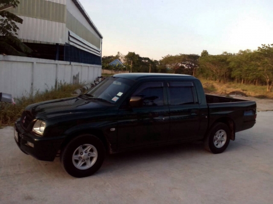 ขายดาว์น 0 บาท รถสตราด้า แกรนดิส 4ประตู 2.5 ปี2003 ขายดาว์น 0 บาท รถสตราด้า แกรนดิส 4ประตู 2.5 ปี2003