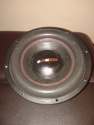 ลำโพงซับ10" สอบถามได้ 0855977404 นพครับ.