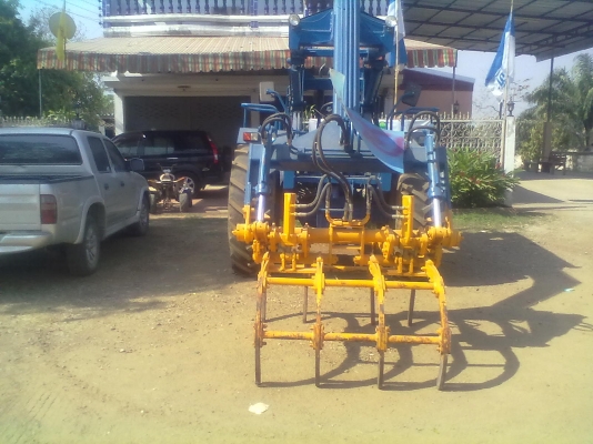 ขายรถคีบอ้อย ขายรถคีบอ้อย