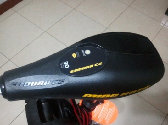 ALL NEWมอเตอร์ไกด์ MINNKOTA ENDURA NEW 2013 BATTERY METER. มีรับประกันครับ