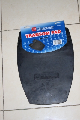 ยางรองเครื่องยนต์เรือกับทรานซั่ม