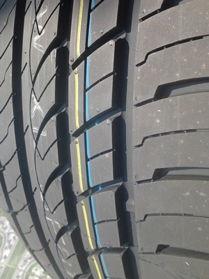 ขายยาง225/45/18 ยี่ห้อ TracMaxF106 ยางปี 12 (ยางใหม่จีน)  ราคา :  3,000.00  บาท