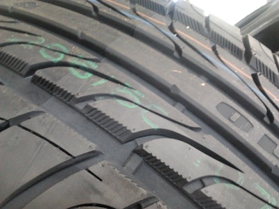 ขายยาง265/50/20 TracMax F106 ยางปี 2012 (ยางใหม่จีน)  ราคา :  4,500.00  บาท