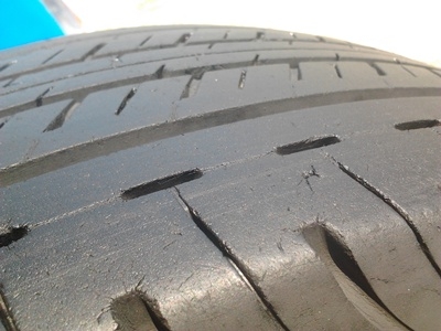 ขายยาง215/70/15 ปี 1909 BRIDESTONE DURAVIS R611 1 ชุด   ราคา :  3800.00  บาท