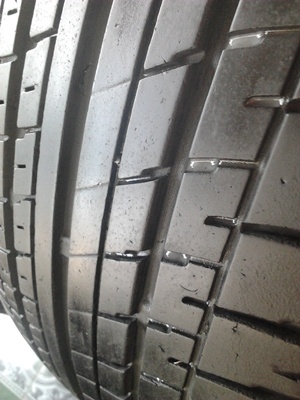 ขายยาง185/55/16 ปี 1910 BRIDGSETONE TURANZA ER370 1 ชุด  ราคา :  2,200.00  บาท