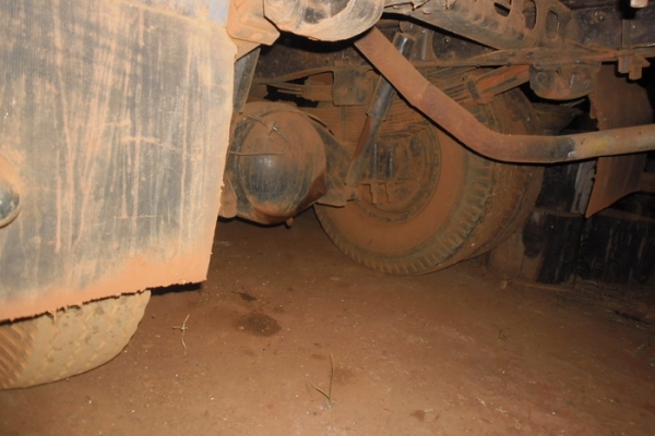 ISUZU NPR 120 HP 4HF1 กระบะคอกเหล็กยาว 4.30 เมตร เครื่องแห้งแรงดี หัวเก๋งสวยบางไม่มีผุอุปกรณ์ภายในเก๋งสวยครบพร้อม ช่วงล่างใหญ่คัชซีไม่มีดาม ยางสภาพดีพร้อมใช้งานได้เลยครับ เอกสารทะเบียนภาษีครบพร้อมโอน ราคาต่อรองได้ครับ