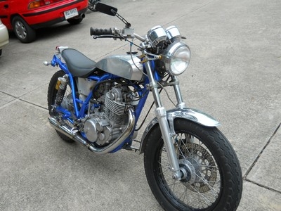 sr400(48,000บาท)ขายถูกๆเลย สนในจริงต่อลองได้ครับ ถ้าจะแลกโทรมาเลยครับ sr 400 อินวอย