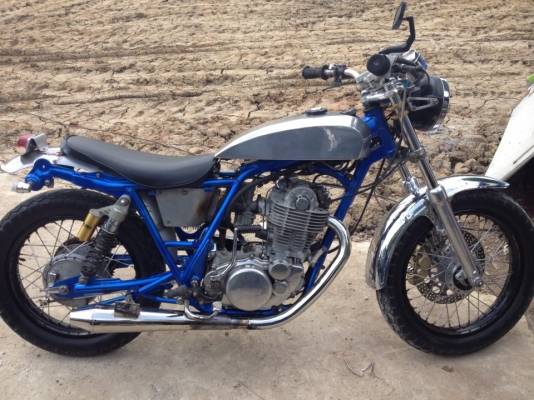 sr400(48,000บาท)ขายถูกๆเลย สนในจริงต่อลองได้ครับ ถ้าจะแลกโทรมาเลยครับ sr 400 อินวอย