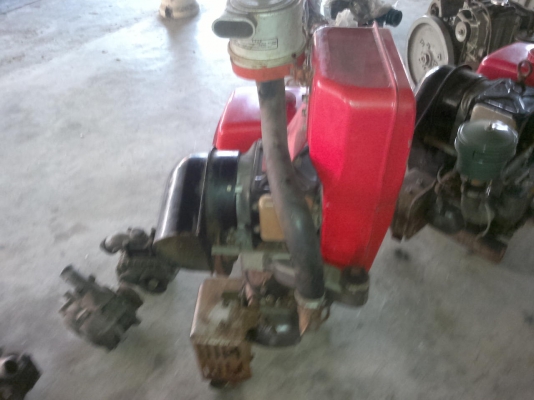 ขายเครื่องสูบเดียวเก่าญี่ปุ่นยี่ห้อ ยันม่าร์ รุ่น ss10ctขนาด 10.5 แรงม้าควงได้สตาร์ดกุญแจได้ ขายเครื่องสูบเดียวเก่าญี่ปุ่นยี่ห้อ ยันม่าร์ รุ่น ss10ctขนาด 10.5 แรงม้าควงได้สตาร์ดกุญแจได้