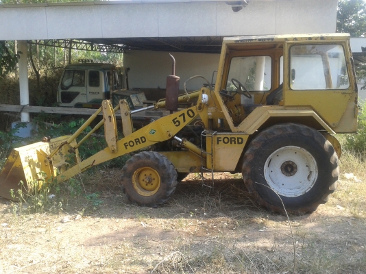 ขายรถตัก สอบถามโทร 085-7698049