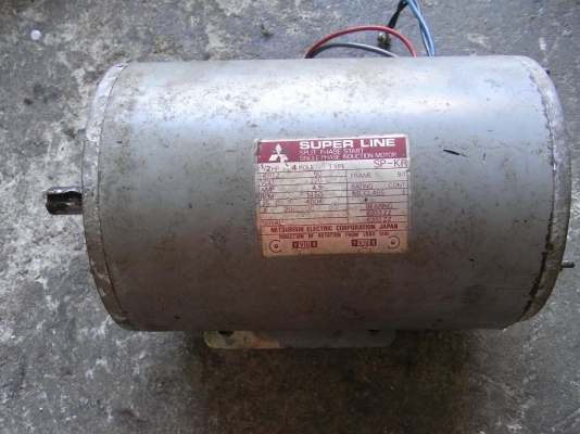 ขายมอเตอร์ 1/2 HP. 1400 RPM. 2 สาย mitsubishi เดิมๆ ยังไม่เคยพัน