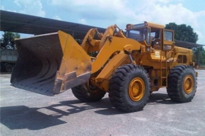 รถตักล้อยาง FURUKAWA FL 320 เครื่องยกใหม่ ใช้งานได้ทันที บุ้งกี๋ขนาด CAT 950