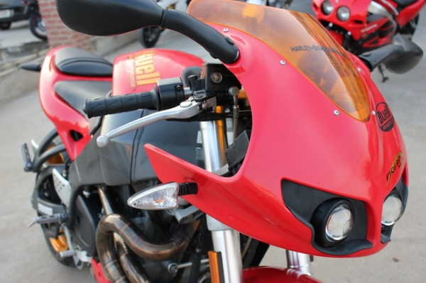 ขาย buell xb12r 05 เสียสรรพสามิตรแล้ว สภาพดี เครืิ่องดีมาก วิ่งหมื่นห้าพันโล