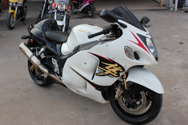 ขาย hayabusa ปี 2007 Limited พร้อมสรรพสามิตร ท่อแต่งฟลูอะคา ขาย hayabusa ปี 2007 Limited พร้อมสรรพสามิตร ท่อแต่งฟลูอะคา