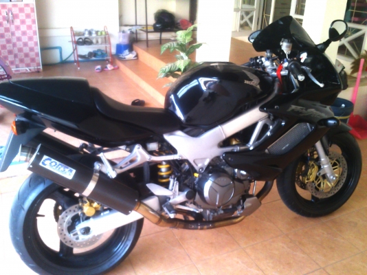 HONDA VTR1000F ปี 2001 อินวอย สรรพสามิตตัวจริง ปรับราคา 110000 ด่วนครับ HONDA VTR1000F ปี 2001 อินวอย สรรพสามิตตัวจริง ปรับราคา 110000 ด่วนครับ