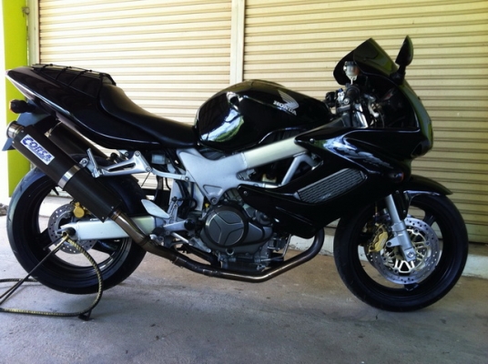 HONDA VTR1000F ปี 2001 อินวอย สรรพสามิตตัวจริง ปรับราคา 110000 ด่วนครับ HONDA VTR1000F ปี 2001 อินวอย สรรพสามิตตัวจริง ปรับราคา 110000 ด่วนครับ