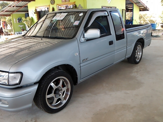 ขายอีซูซุดราก้อนสภาพเยี่ยม