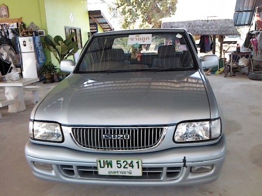 ขายอีซูซุดราก้อนสภาพเยี่ยม