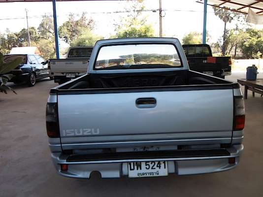 ขายอีซูซุดราก้อนสภาพเยี่ยม